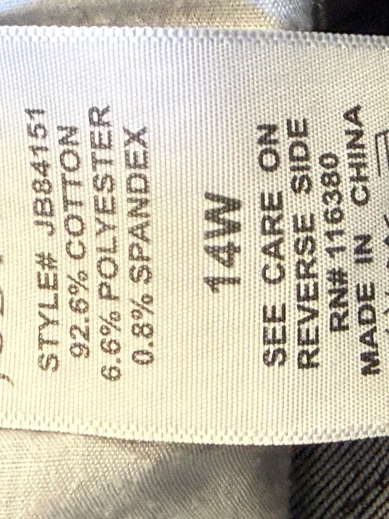 Judy Blue Women’s Size 14W Distressed Gray Skinny Jeans With Raw Edge Hem - Picture 9 of 10